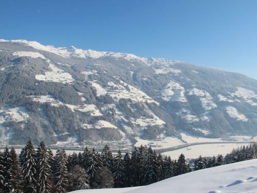 Holiday Home Aschau 438