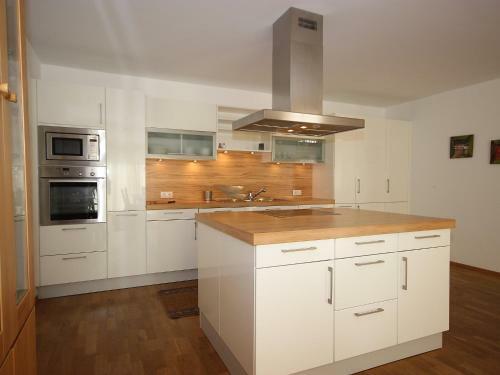 Farm Stay F�gen 415