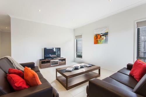 Villa Bradford Place-melbourne