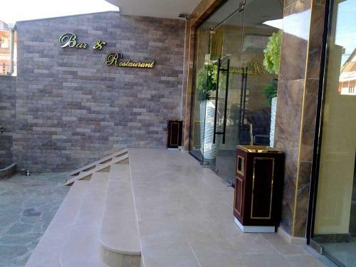 Gns Hotel