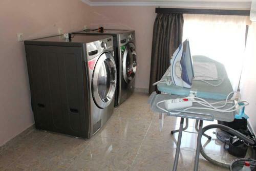 Gns Hotel