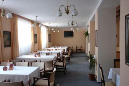 Hotel M�nes
