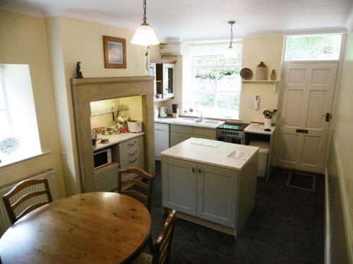 Hewenden Mill Cottages