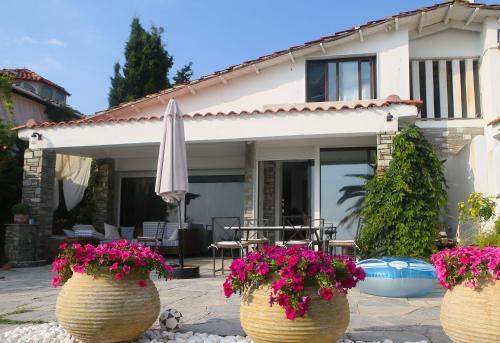 Villa Beach Front Chanioti