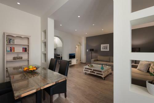 Apartamento Mythos Residence