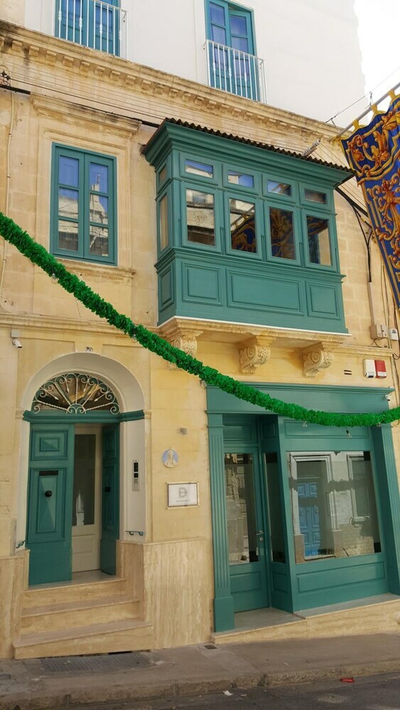 Hostal D Townhouse Boutique Suites