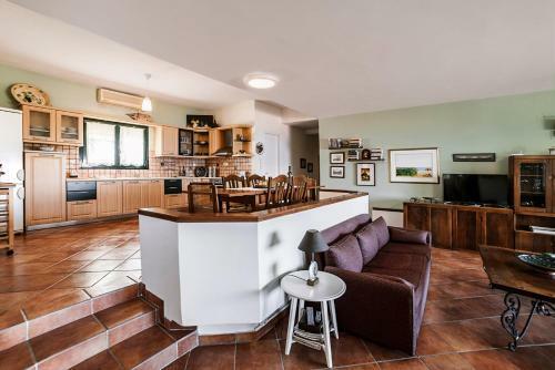 Villa Rosebud
