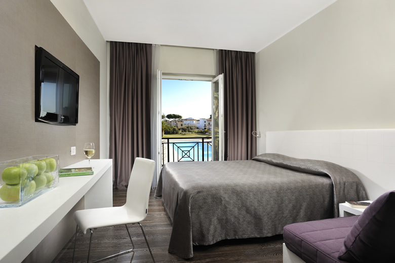 Hotel Golden Tulip Rome Airport