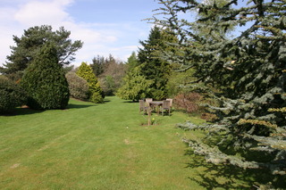Crerar Eight Acres Hotel