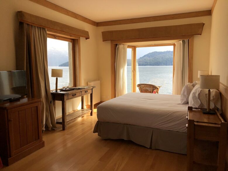Correntoso Lake & River Hotel