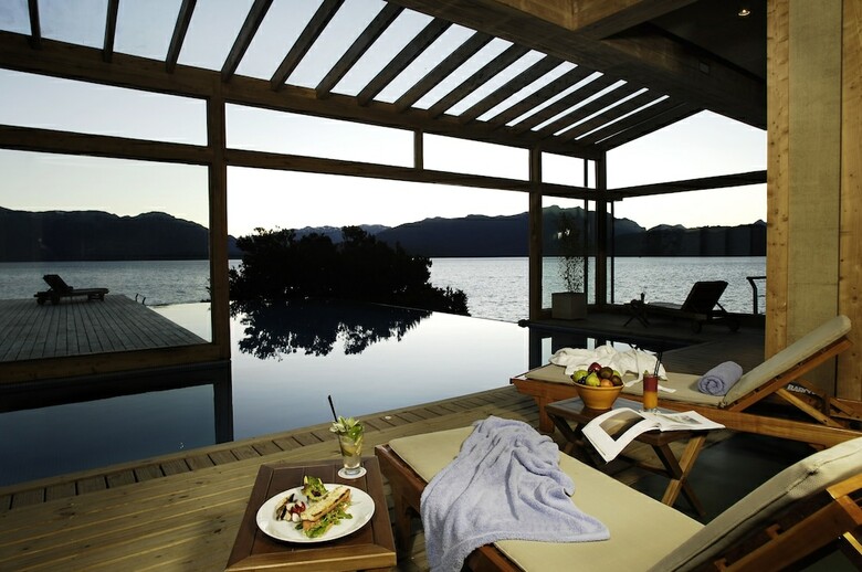 Correntoso Lake & River Hotel