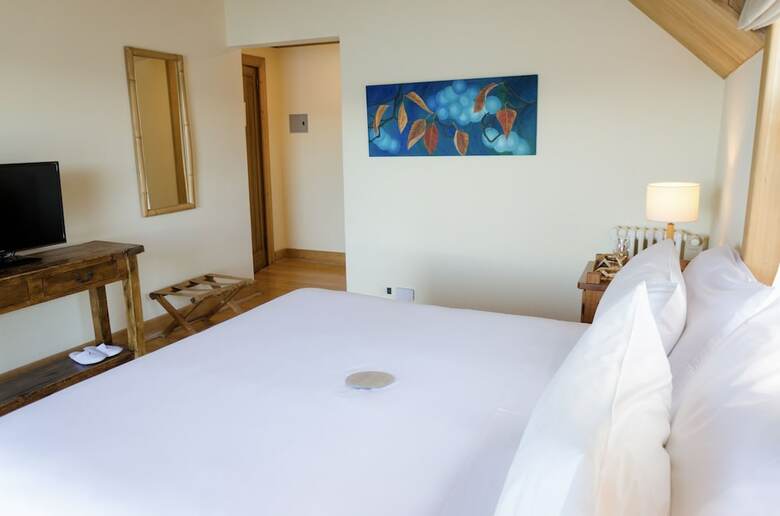 Correntoso Lake & River Hotel
