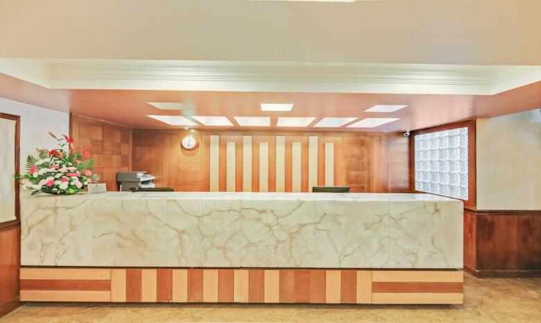 Hotel Monarch Brigade