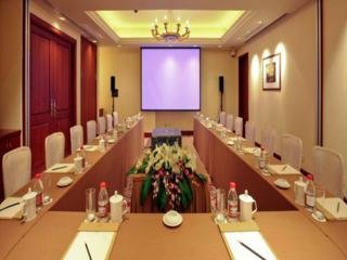 Hotel Rose Garden Resort