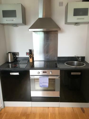 Halo Serviced Apartments - The Gateway