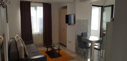 Palas Apartments