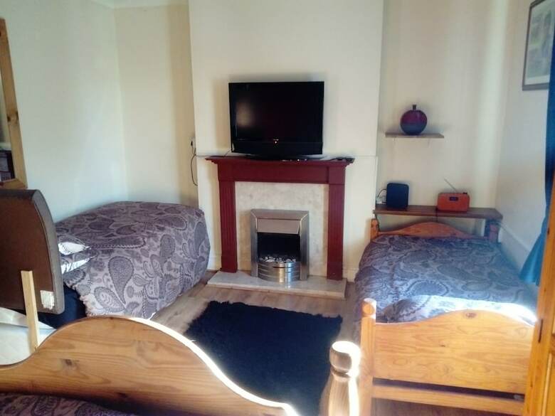 Cafe 42 Bed & Breakfast