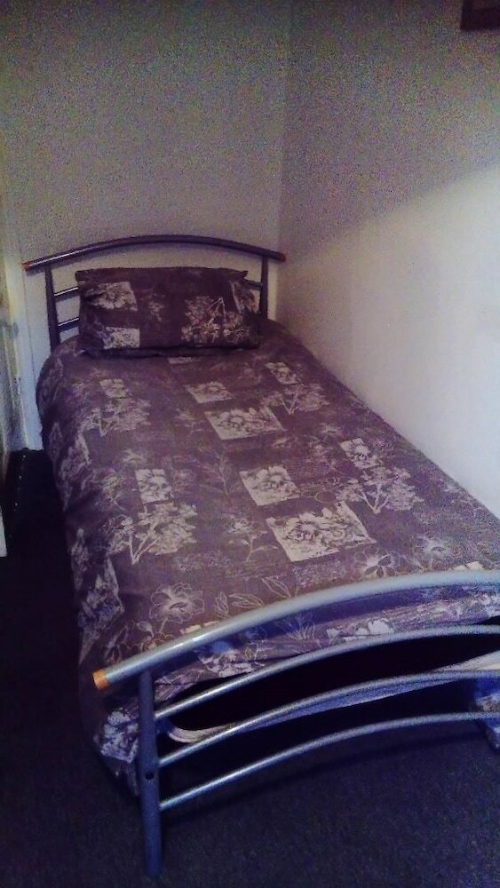 Cafe 42 Bed & Breakfast
