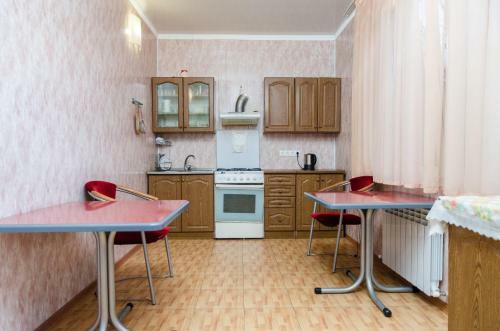 Hostal Guest House On Demokraticheskaya 62a