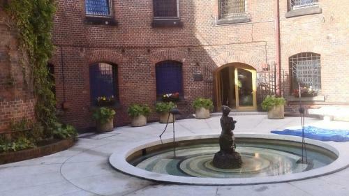 Elite New Center Apartment At The Lake