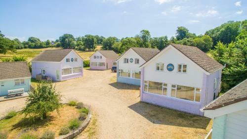 Seaview Holidays - Salterns Village