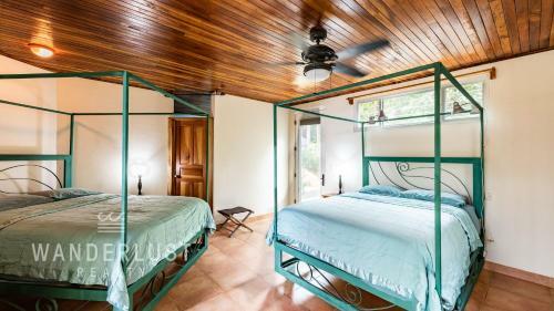 Villa Gullwing