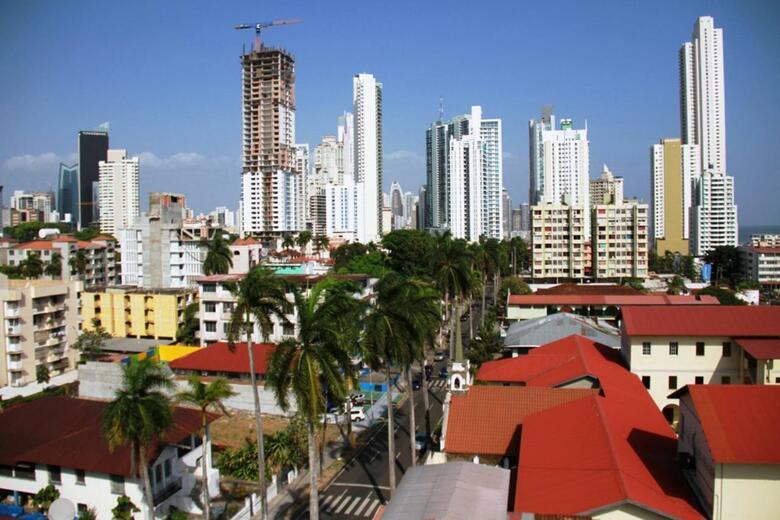 Hotel California Panama