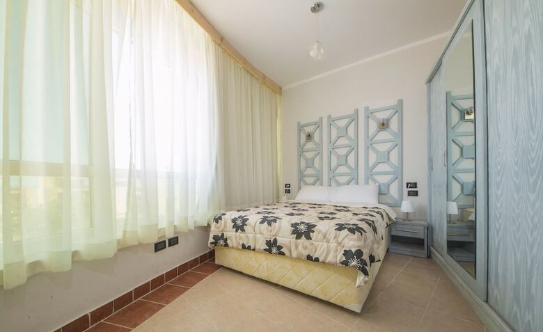 Hotel Royal Beach Resort