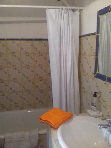 Hostal El Tinao