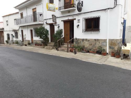 Hostal El Tinao