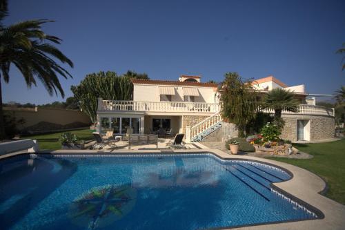 Villa Casa Nostres
