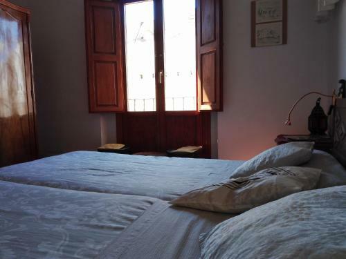 Hostal La Casa De La Vila