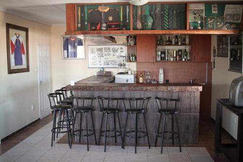 Sweet Thorn Retreat Airport Lodge