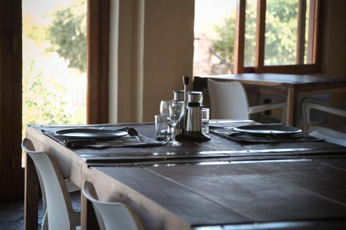 Sweet Thorn Retreat Airport Lodge