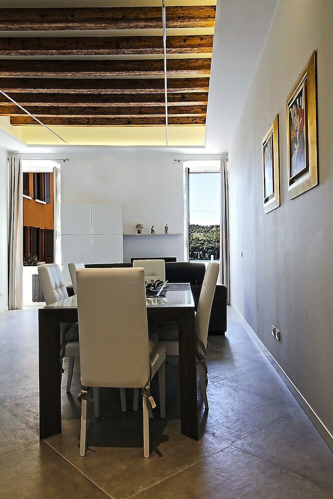 Zanardelli Luxury Apartment