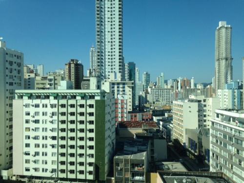 Apartamento Dante Tomio