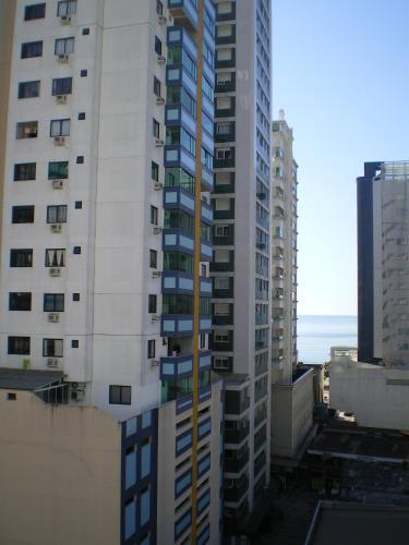Apartamento Dante Tomio