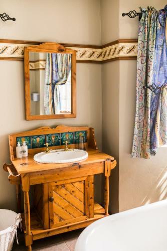 Hostal Van Dykshuis Guest House