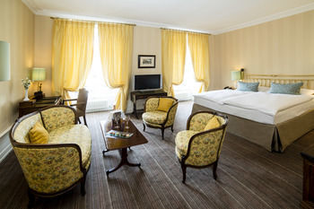 Hotel Des Trois Couronnes