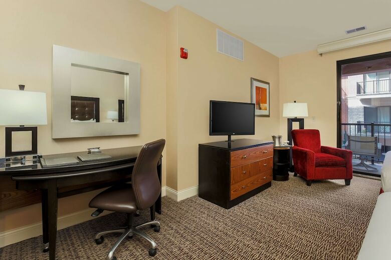 Hotel Hilton Promenade At Branson Landing