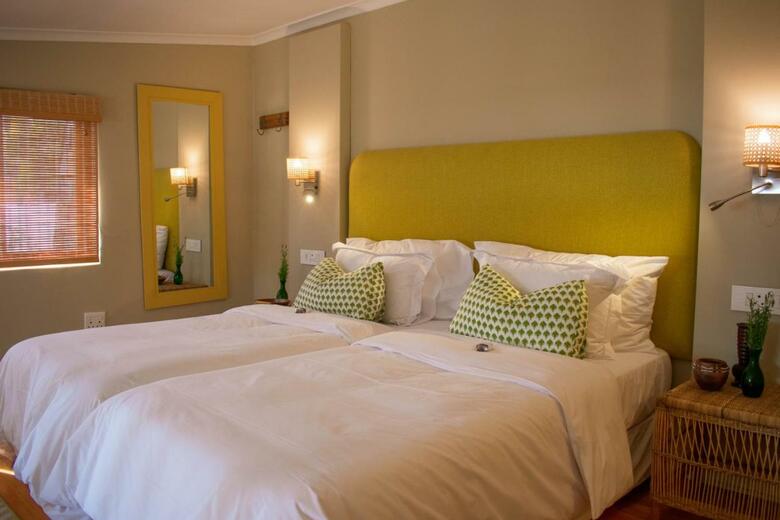 Hotel Five Seasons