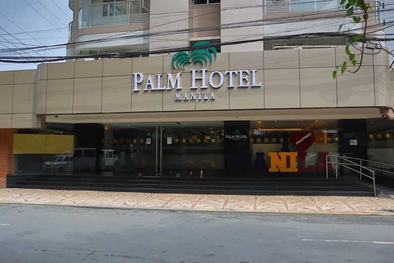 Hotel Palm Plaza
