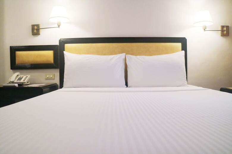 Hotel Palm Plaza