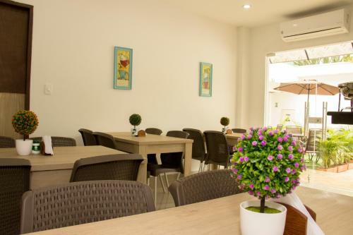 River City Hotel