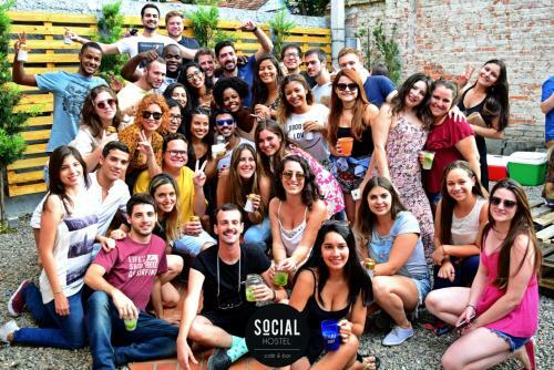 Social Hostel Caf� E Bar