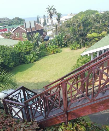 Shelly Beach Lodge