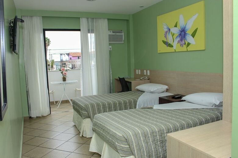Hotel Pousada Caravelas Lusitanas Ltda