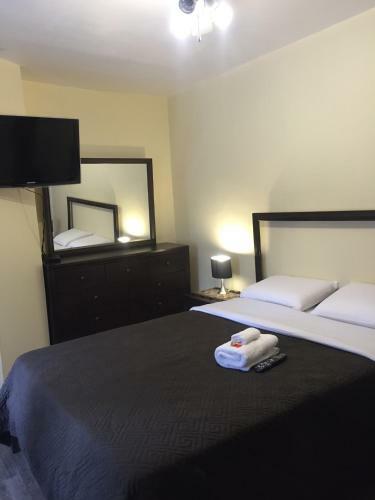 Hostal Mina's Guest House