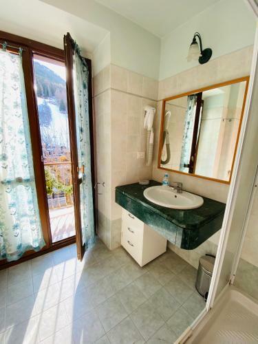 Aparthotel R.t.a. Hotel Monte Rosa