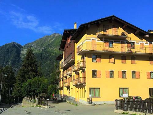 Aparthotel R.t.a. Hotel Monte Rosa